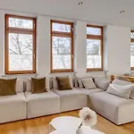 公寓 Kaza Guesthouse, Centrally Located 2 & 3 Bedroom In 奥格斯堡