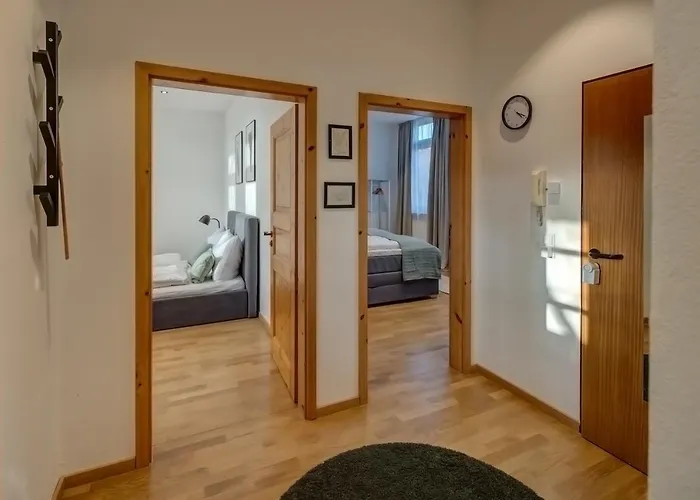 Kaza Guesthouse, Centrally Located 2 & 3 Bedroom In * Augsburg